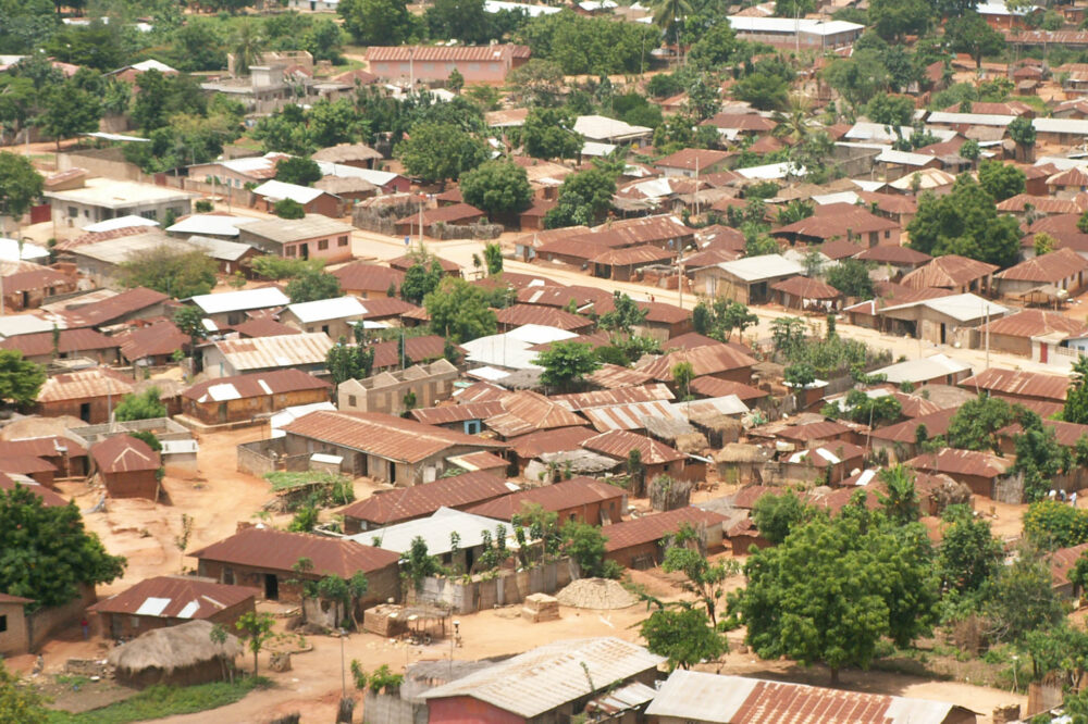 Blick auf Dogbo in Benin